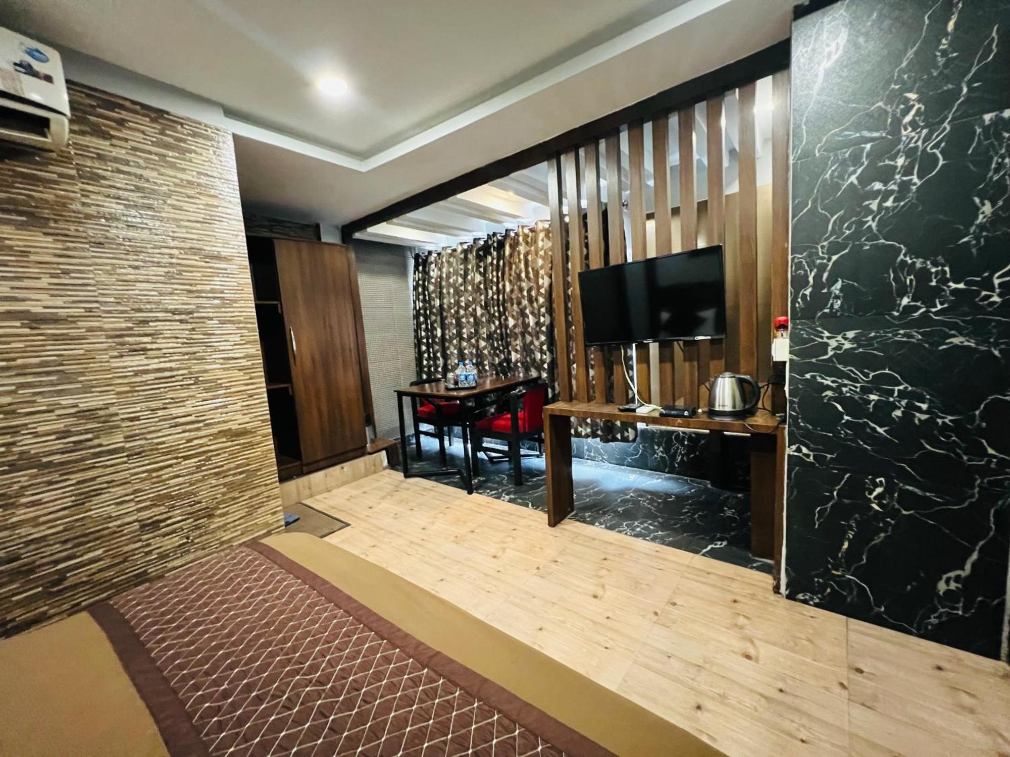 Hotel Sabera Siliguri Ngoại thất bức ảnh