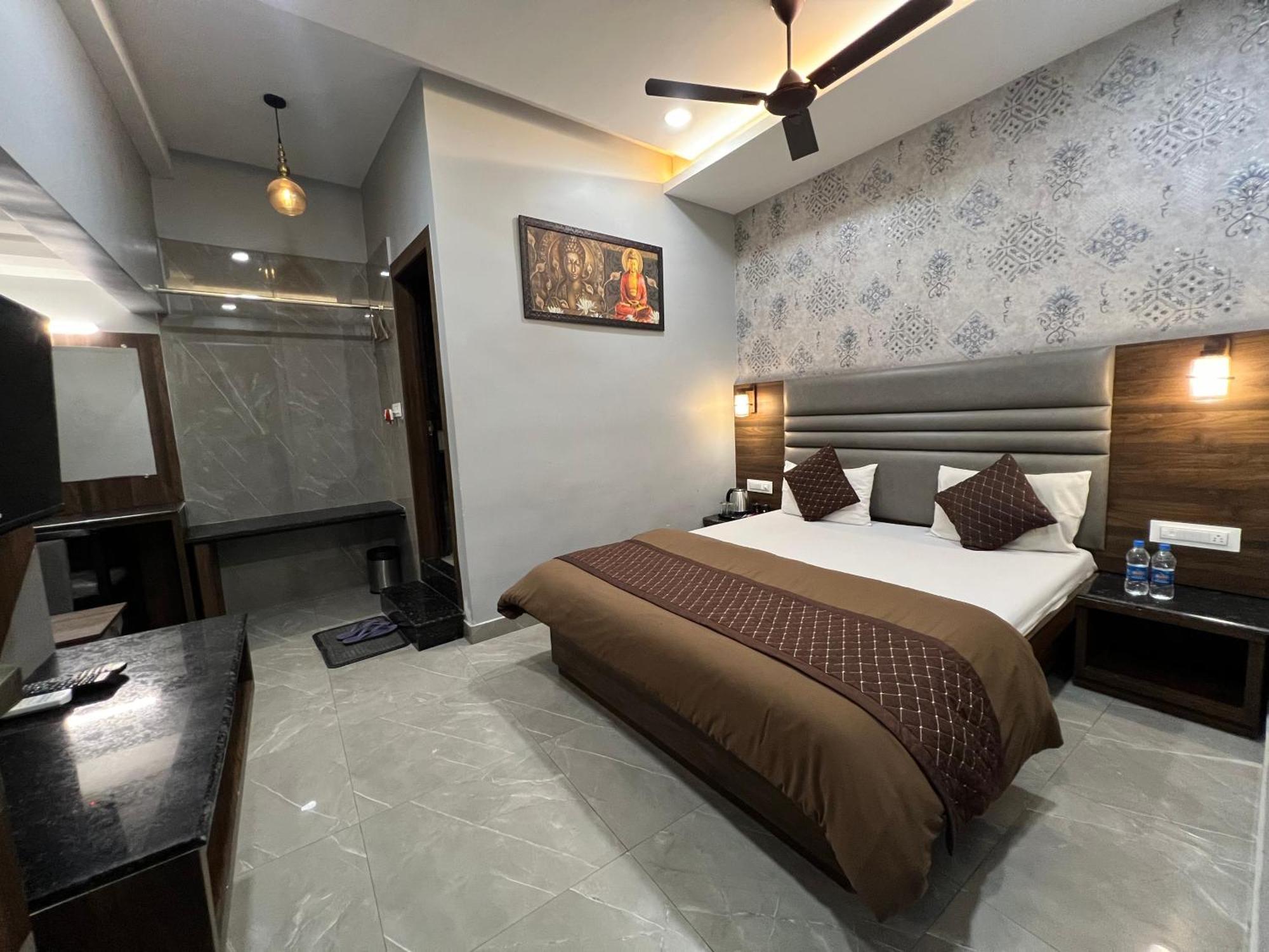 Hotel Sabera Siliguri Ngoại thất bức ảnh