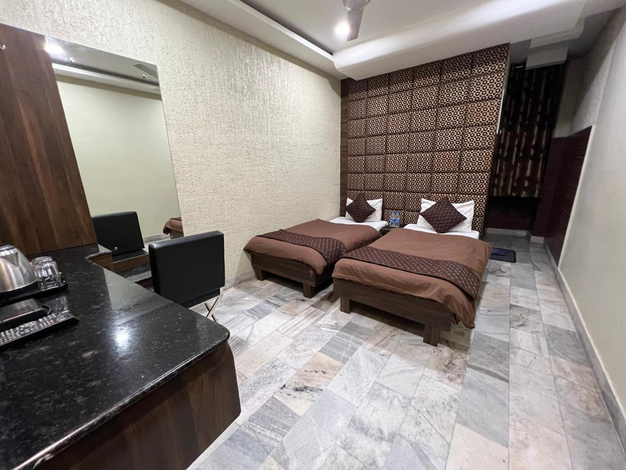 Hotel Sabera Siliguri Ngoại thất bức ảnh