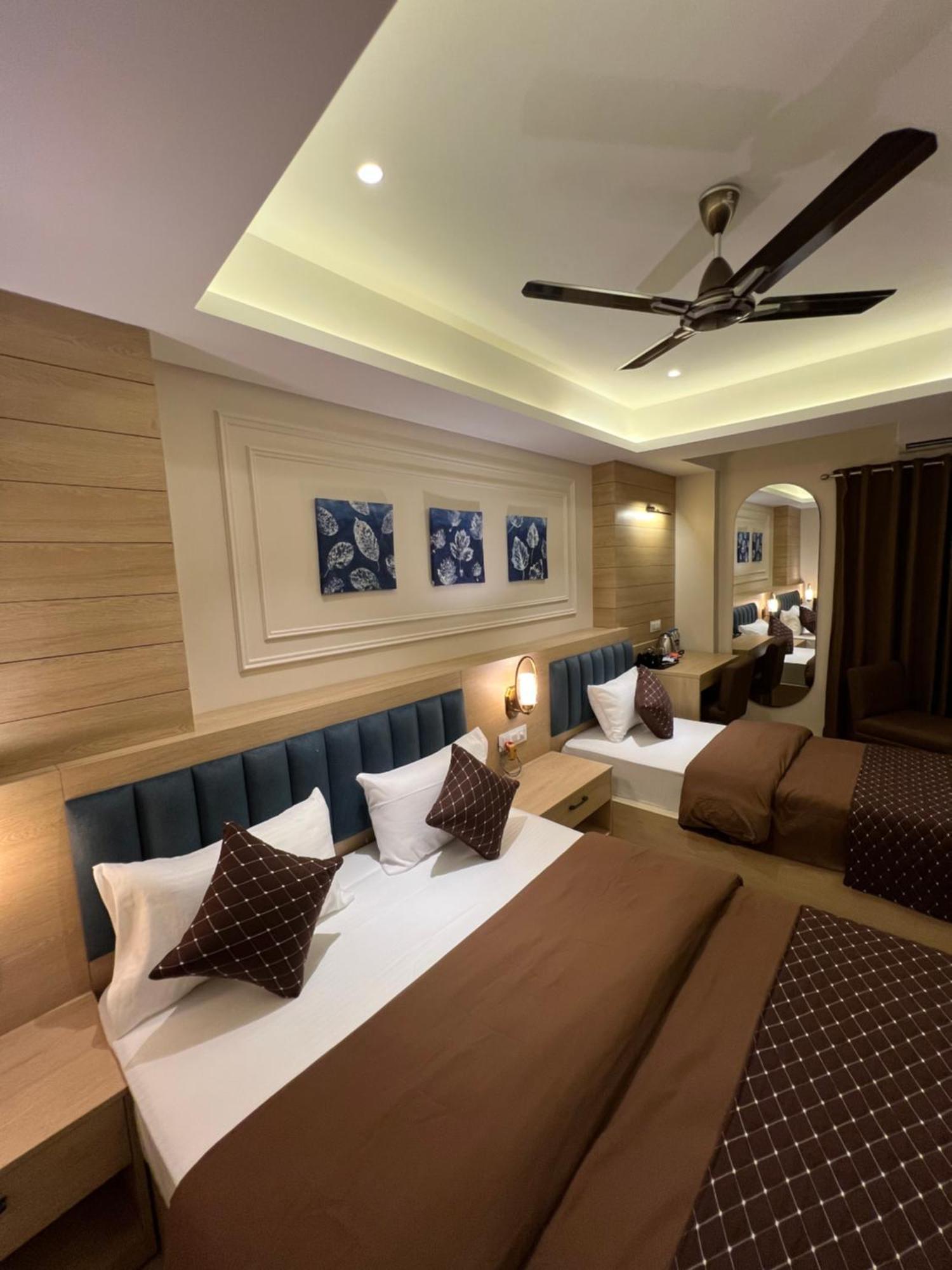 Hotel Sabera Siliguri Ngoại thất bức ảnh