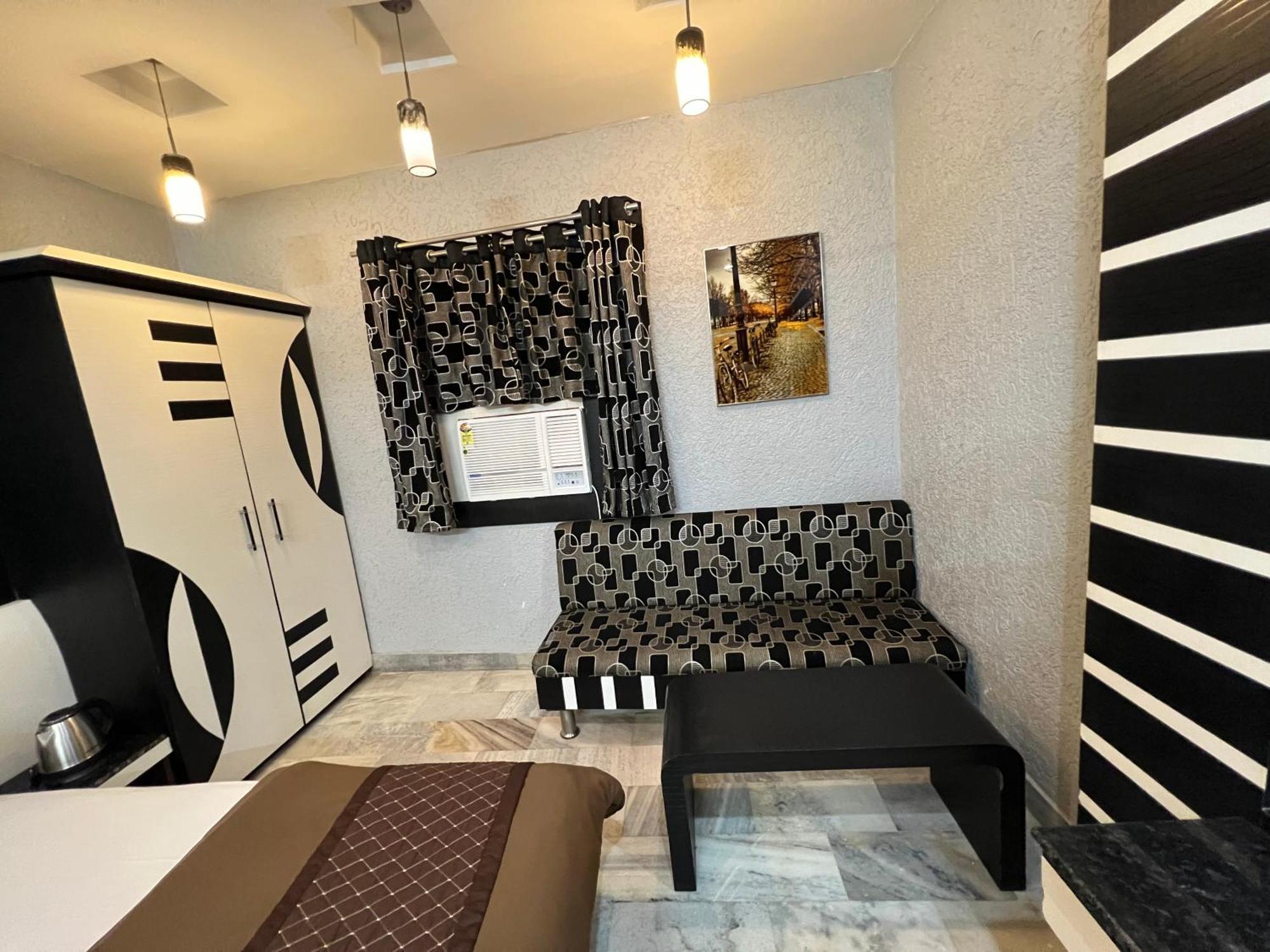 Hotel Sabera Siliguri Ngoại thất bức ảnh